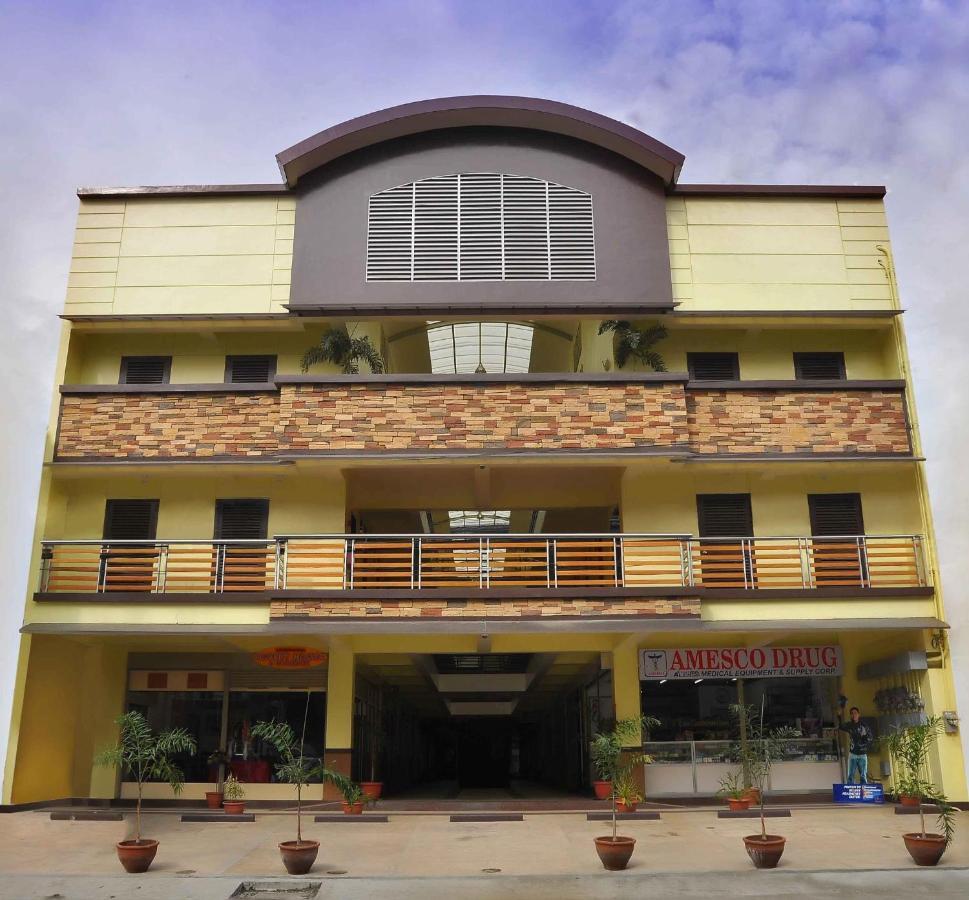 Palm Residence Davao Bagian luar foto