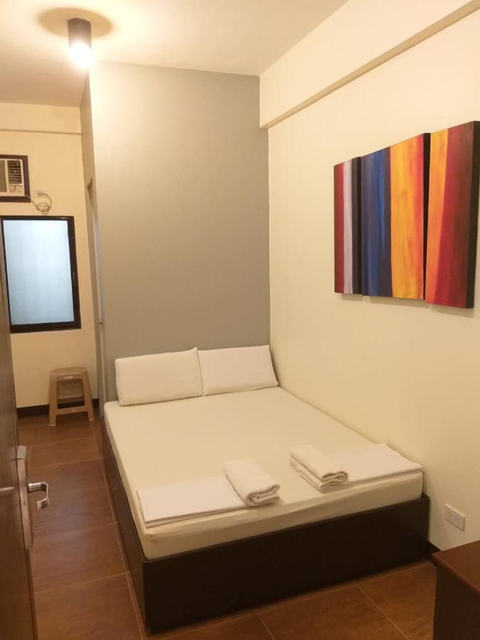 Palm Residence Davao Bagian luar foto